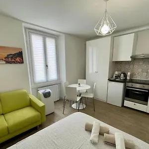 Bomboniera Sui Navigli Con A/c & Wi-fi Appartamento