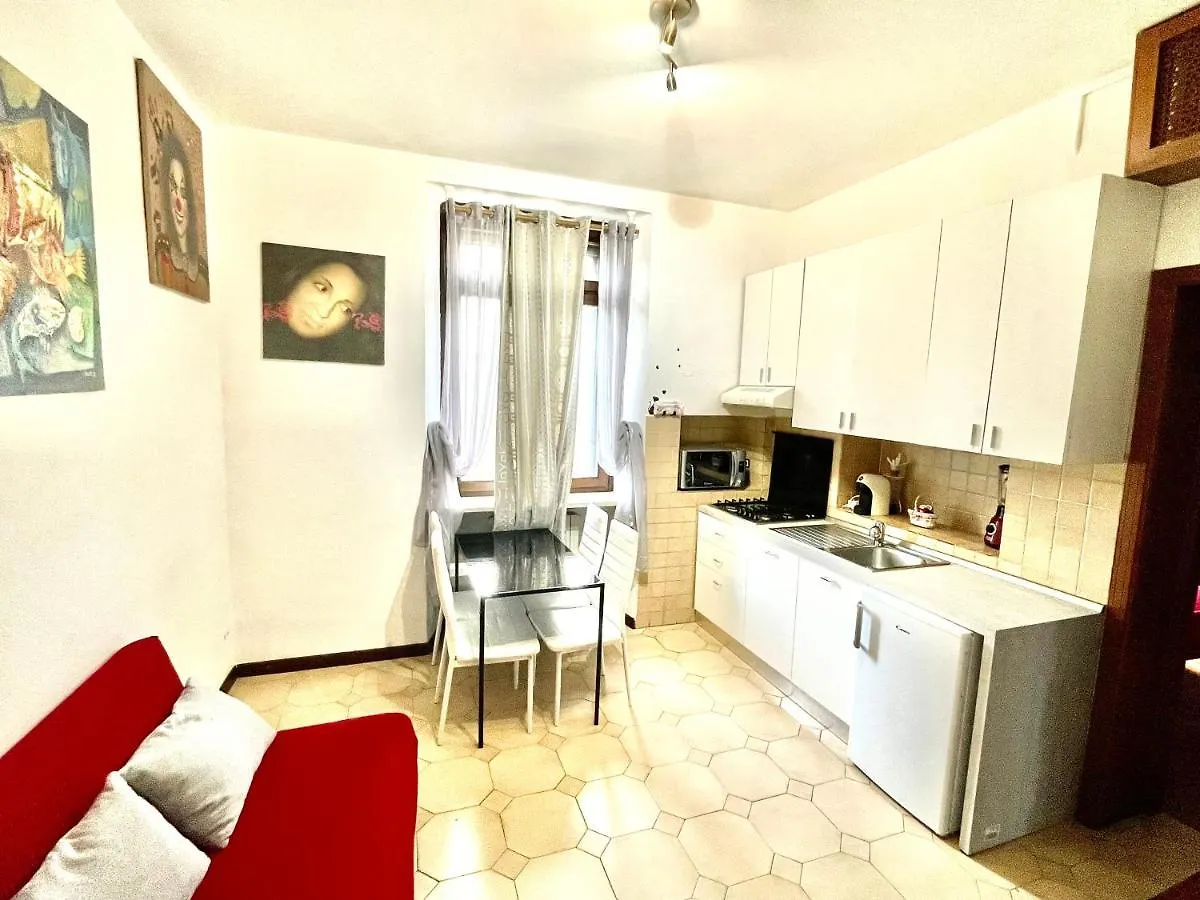Appartamento Marghera Indipendente Milan Apartment
